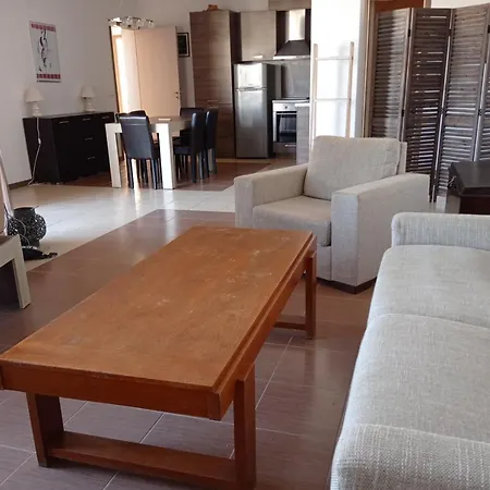 на плажа Apartment Chernomorets